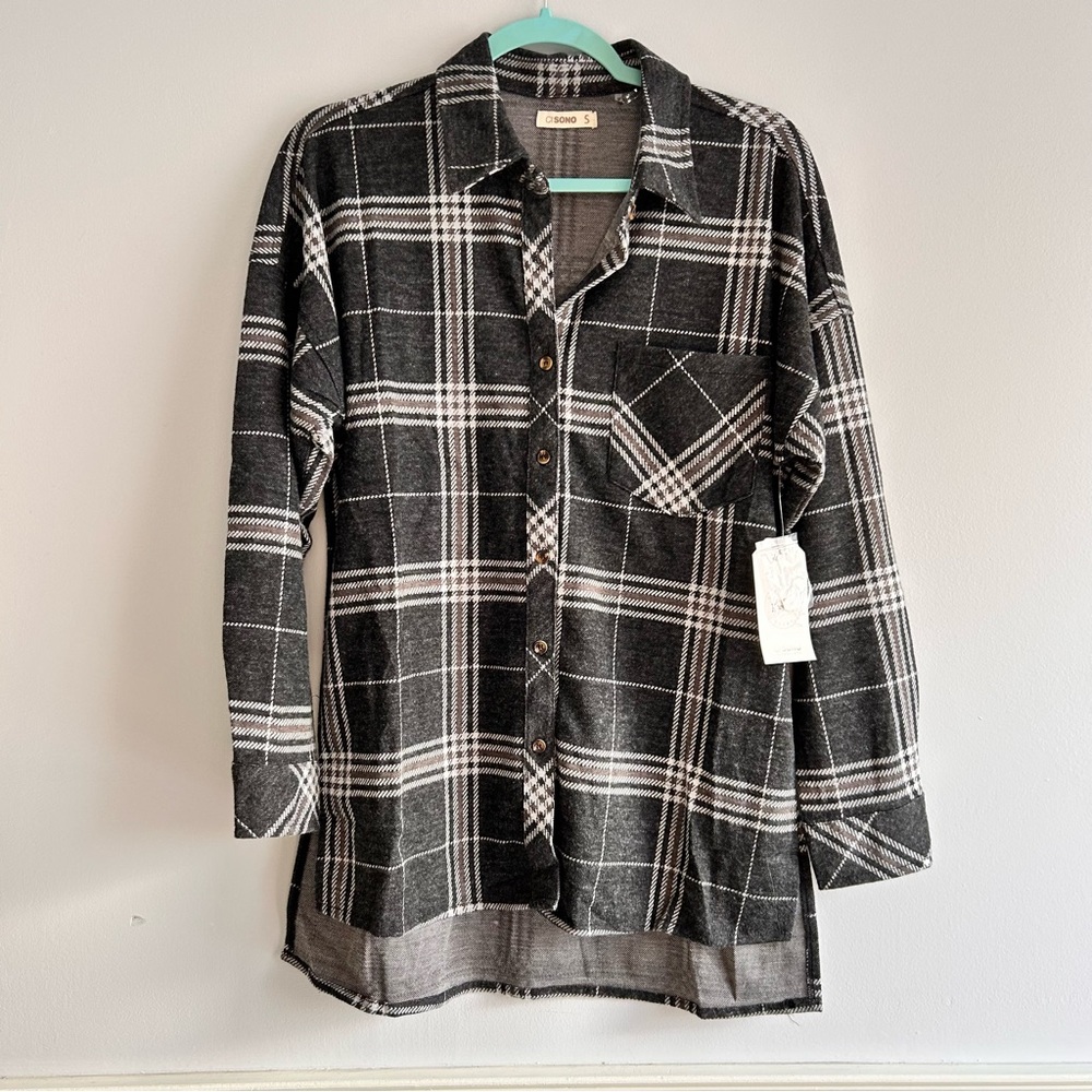 New Ci Sono Gray and White Plaid Button-Up Shirt Size Small Women’s - Picture 2 of 5